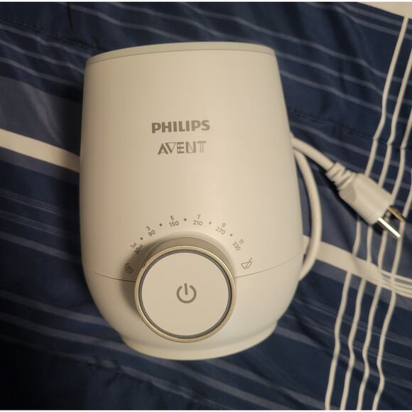 LIKE-NEW Philips Avent Fast Baby Bottle Warmer with Auto Shut Off - Picture 2 of 11